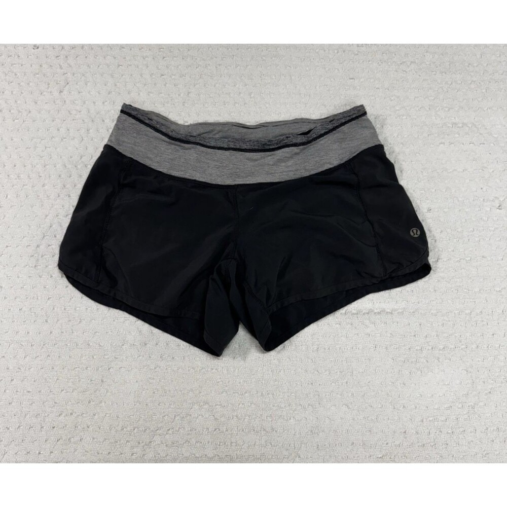 Lululemon Athletic Shorts Gray w/Gray Stripe Waistband Size 4 Back Zipper Pocket